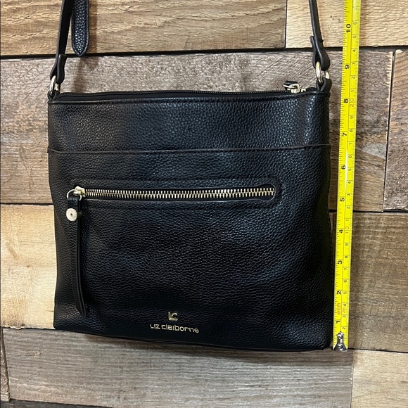 Liz Claiborne Black Crossbody Bag - Picture 6 of 16